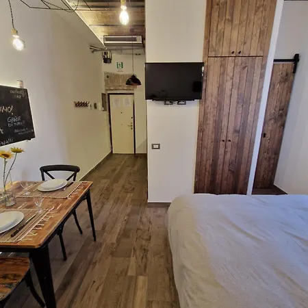 아파트 La Casa Di Tommi A Ponte Milvio *